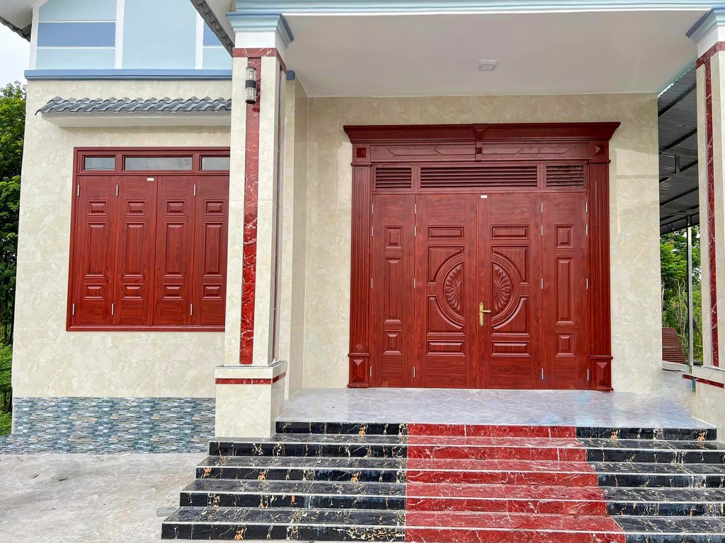 Cửa thép vân gỗ là gì? Có tốt không?